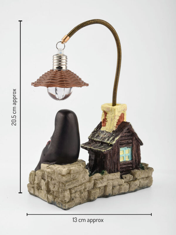 Lonley Spirit House Lamp
