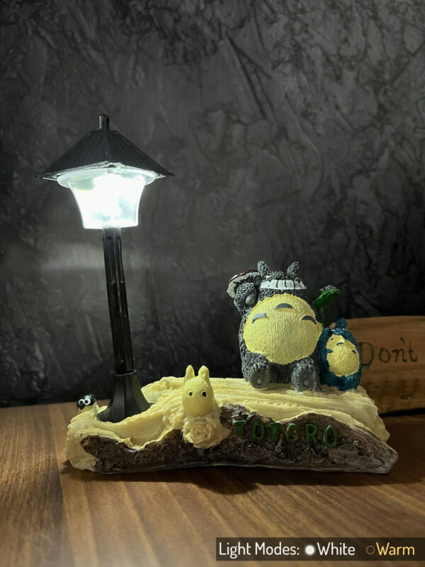 Forest Spirit Street Lamp : Ver A