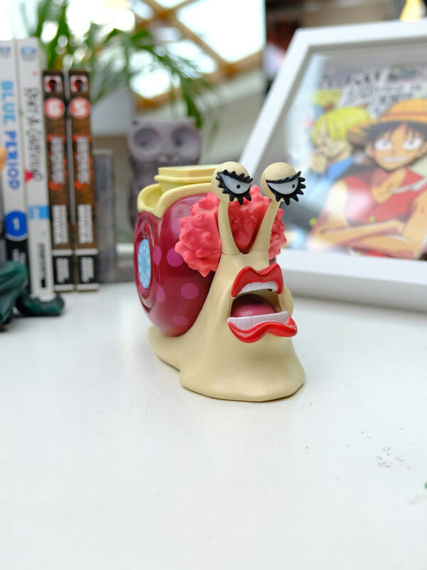 Big Mom Purupurupuru Snail [Life Size]