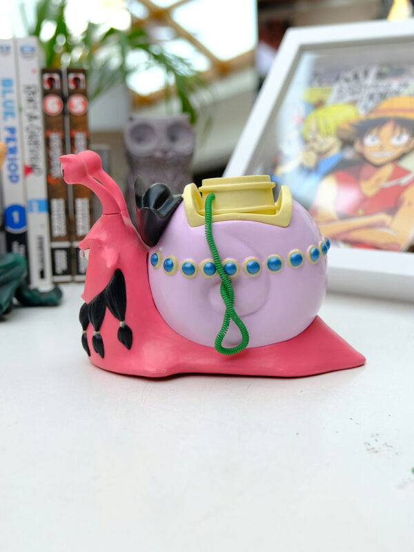 Black Beard Purupurupuru Snail [Life Size]