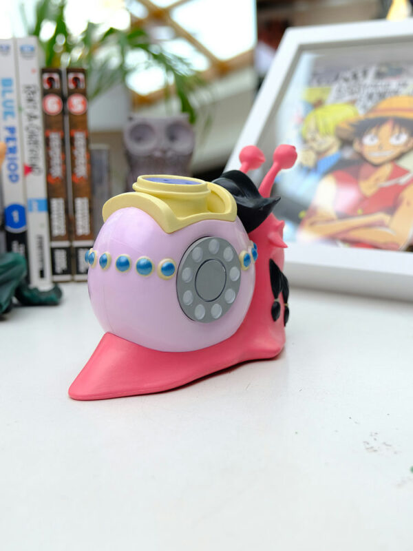 Black Beard Purupurupuru Snail [Life Size]