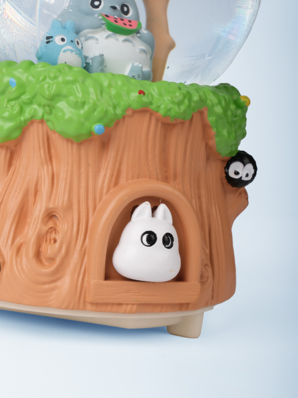 Snow-Globe_Ghibli3_Listing5_comicsense Little Spirits Snow Globe